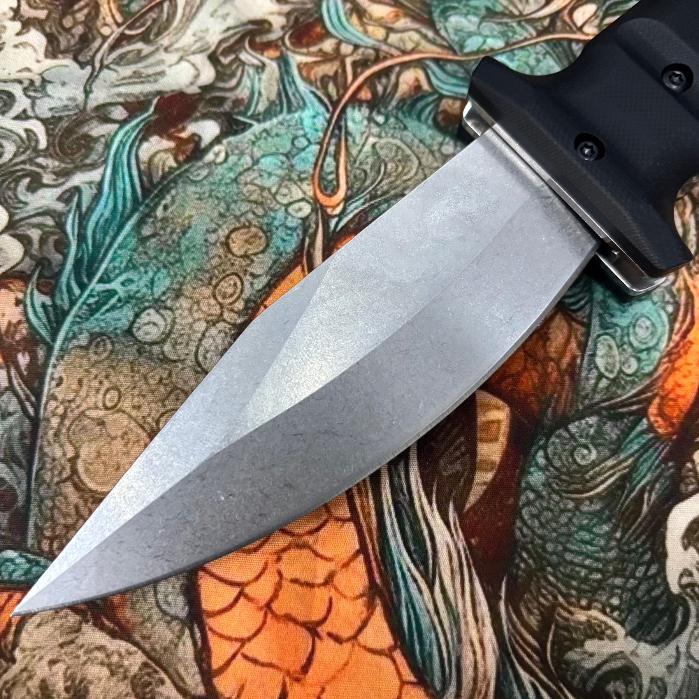 Cuchillo Recto para Campismo B - Hunting And Camping In Jungle reseña y precio